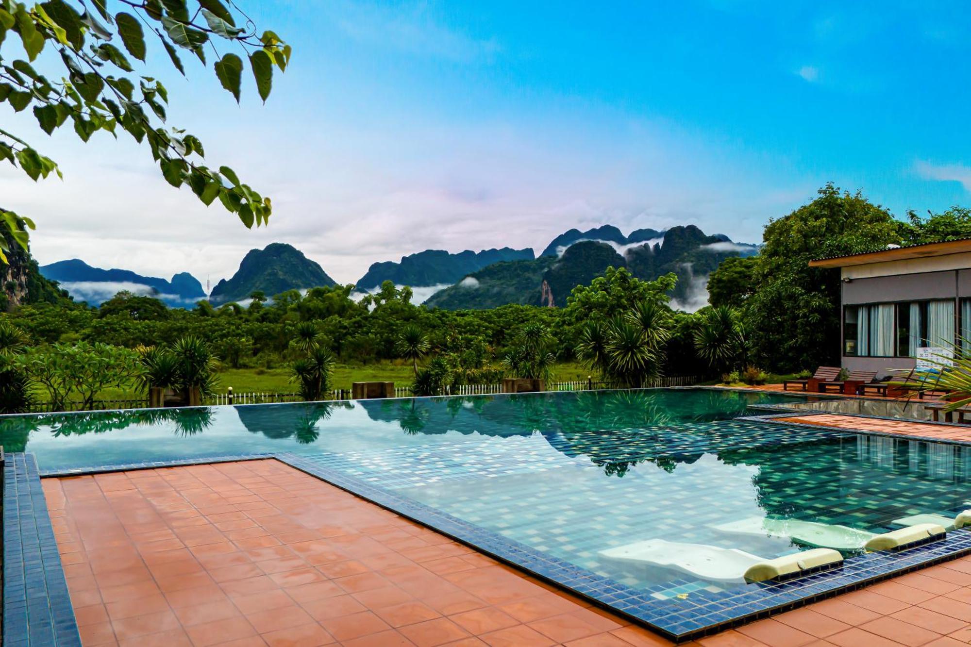 Lisha Garden Resort Hotel Vang Vieng Exterior foto