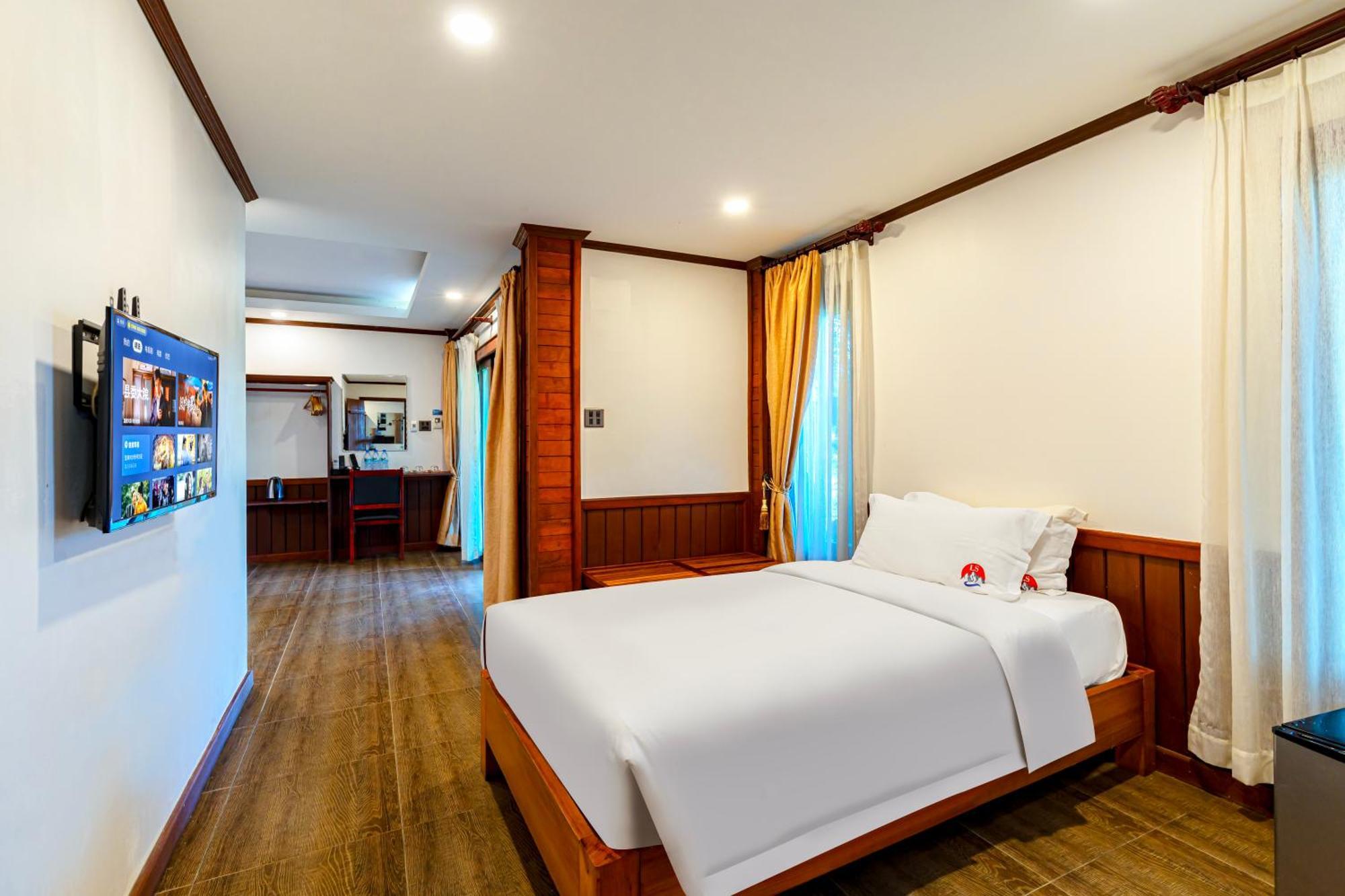 Lisha Garden Resort Hotel Vang Vieng Exterior foto